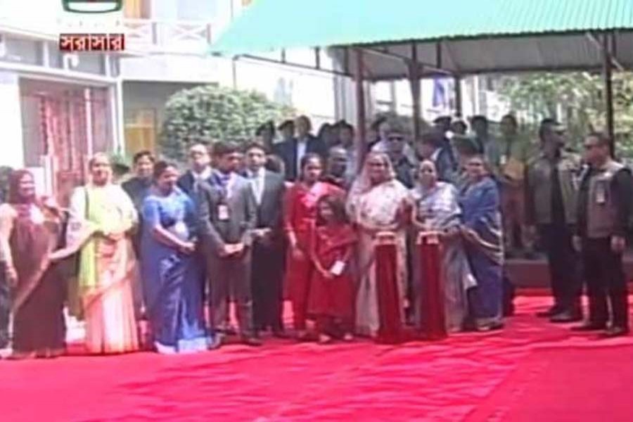 PM inaugurates 31 dev projects in Tangail