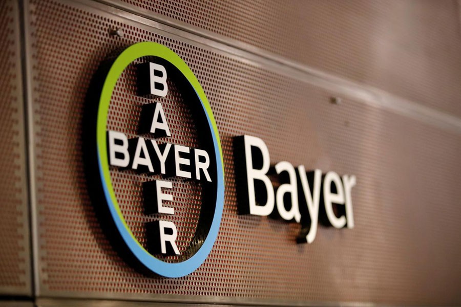 Logo of Bayer AG is pictured at the annual results news conference of the German drugmaker in Leverkusen, Germany February 27, 2019 - REUTERS/Wolfgang Rattay