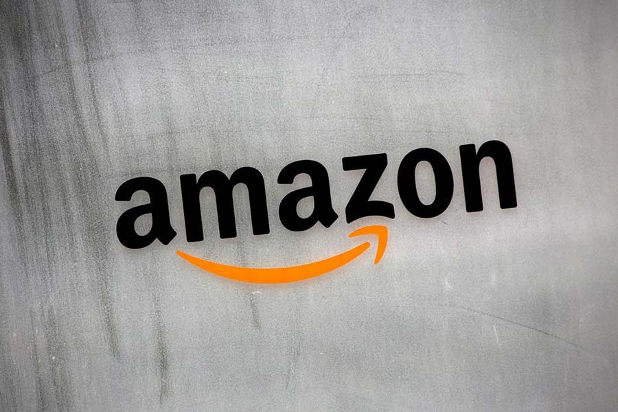 Amazon plans to shut China online store by July