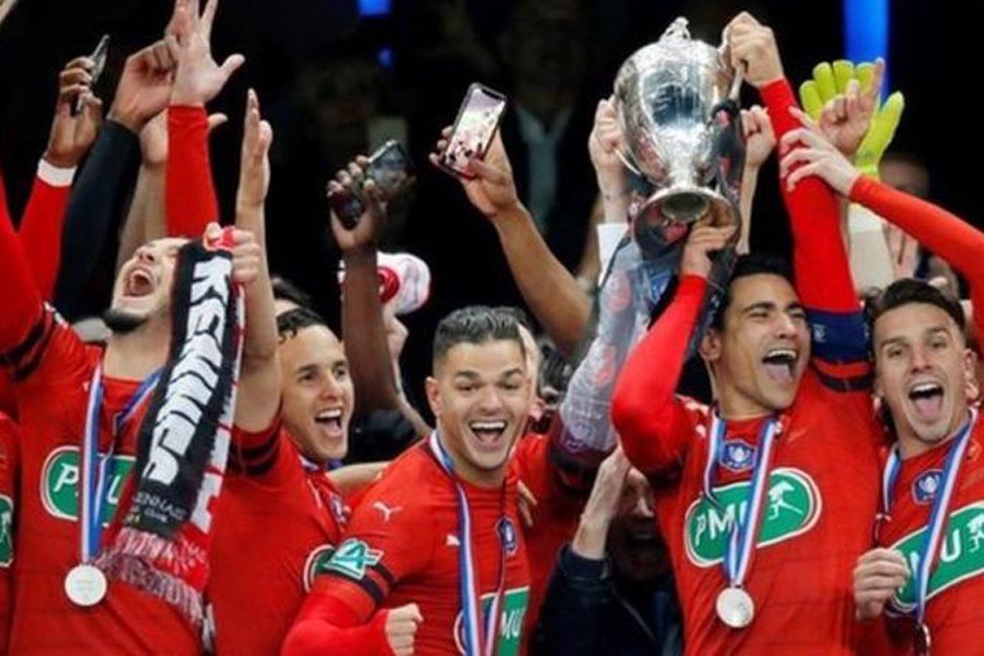 Rennes stuns PSG to win French Cup