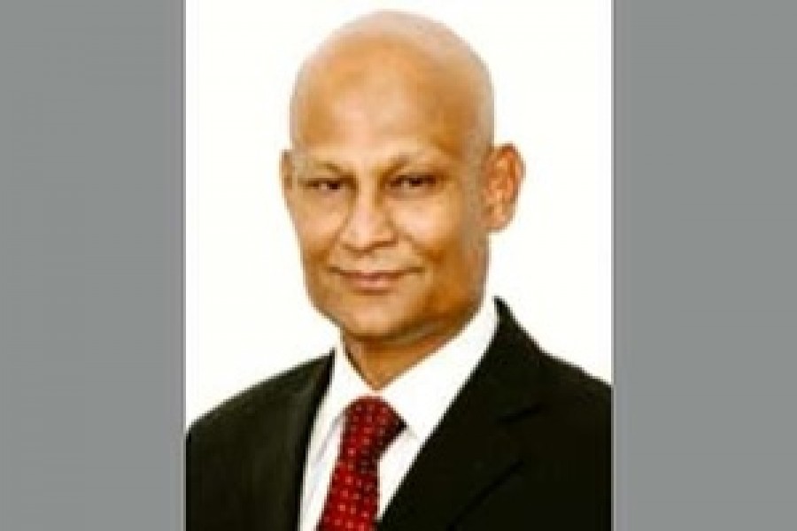 Sacked Biman CEO gets travel ban