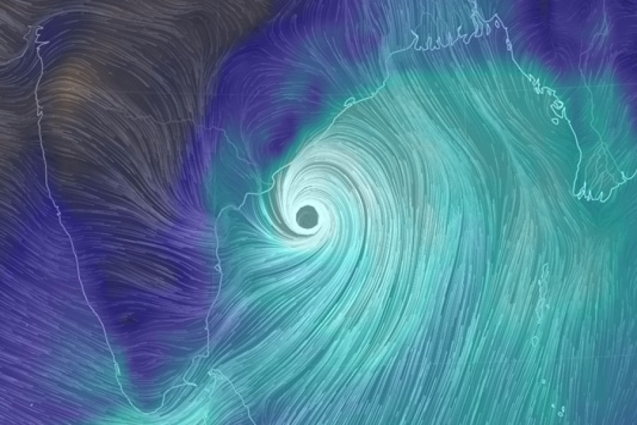 Army on highest alert to tackle cyclone Fani