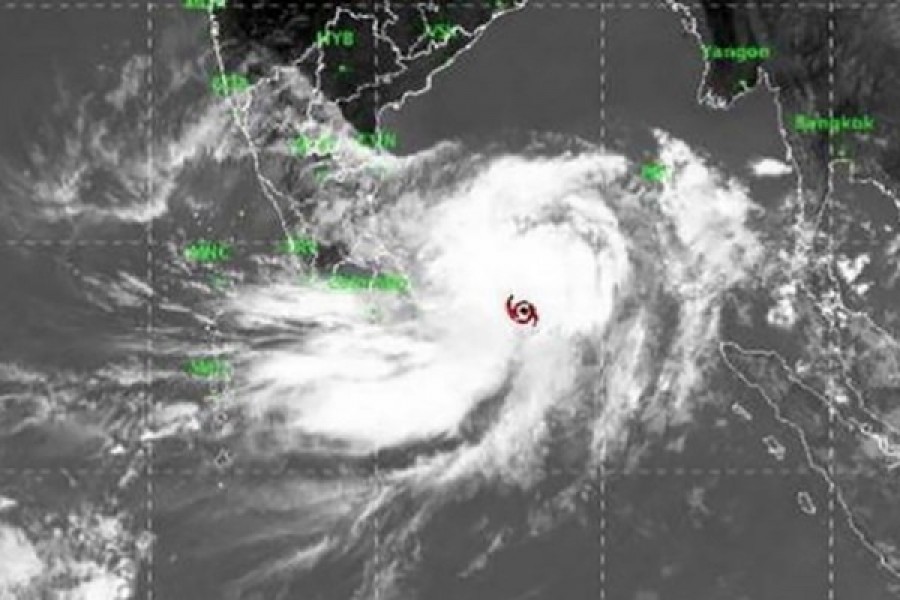 Fani unlikely to leave country until afternoon: Met office