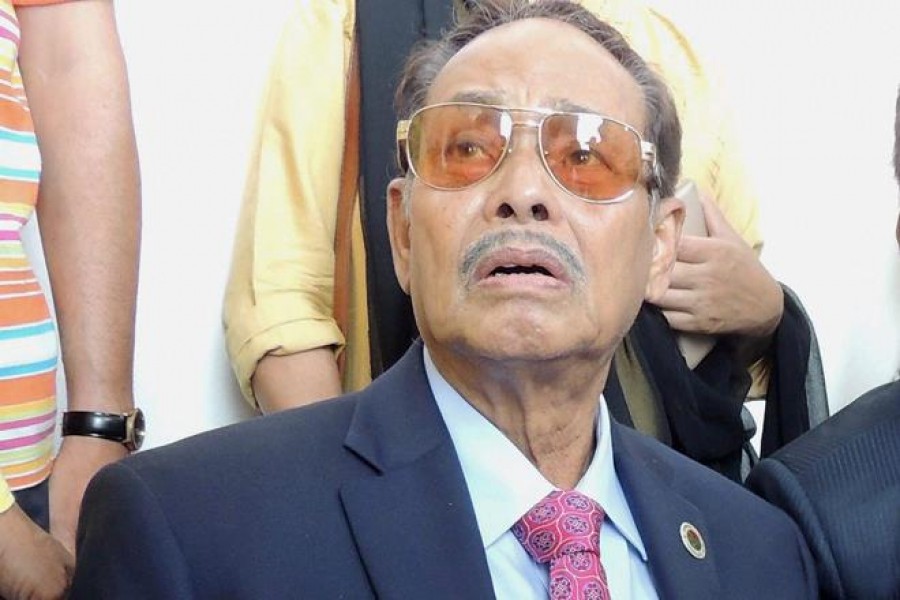 Ershad to be buried Tuesday at army graveyard