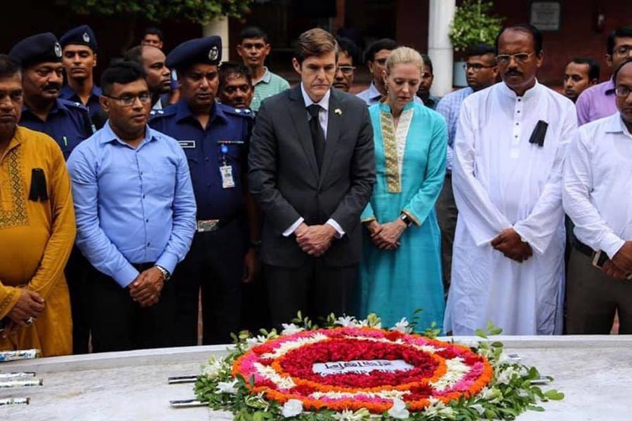 US Ambassador Miller pays homage to Bangabandhu