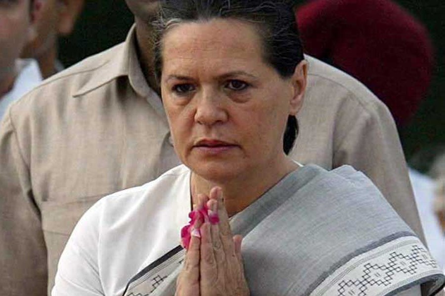 Sonia Gandhi returns to lead Congress