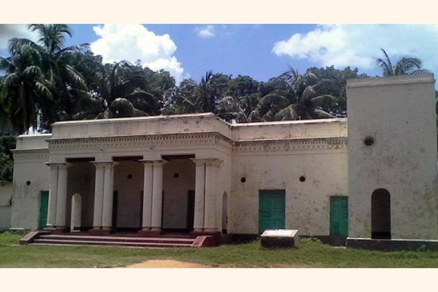 The frontal view of the house of Sachin Dev Burman in Cumilla city 	— FE Photo