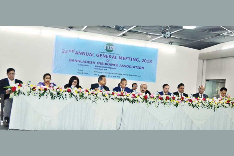 Sheikh Kabir Hossain, president, Bangladesh Insurance Association addressing the 32nd Annual General Meeting held on Tuesday at the Dhaka Club. Other members of the Executive Committee of BIA are also seen