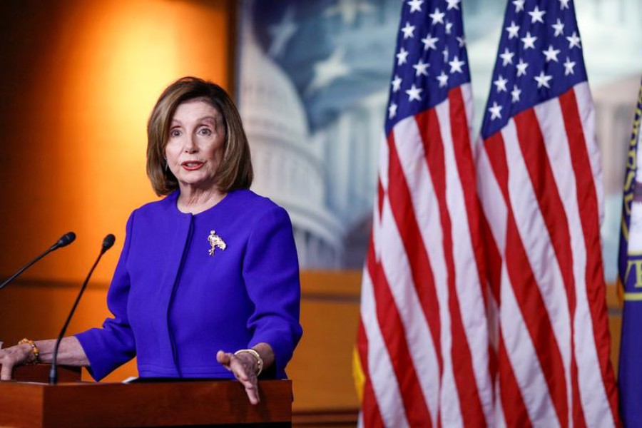 U.S. Speaker of the House Nancy Pelosi (D-CA) speaks ahead of a House vote on a War Powers Resolution and amid the stalemate surrounding the impeachment of U.S. President Donald Trump, as she addresses her weekly news conference at the U.S. Capitol in Washington, U.S., January 9, 2020. REUTERS/Tom Brenner