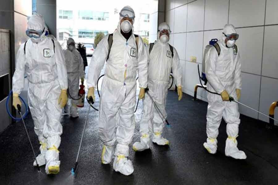 Coronavirus: S Korea steps up measures as infections spike   