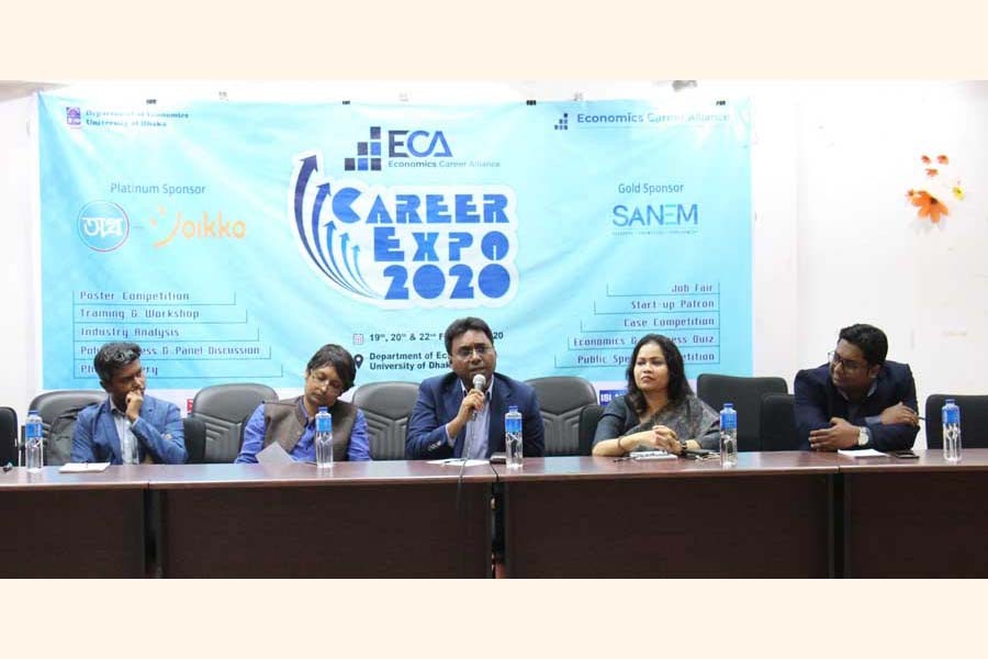 (From left to right) Zubayer Hossen, Professor Atonu Rabbani, Dr Selim Raihan, Dr Sayema Haque Bidisha and Mahtab Uddin at Career Expo 2020 held in Dhaka University