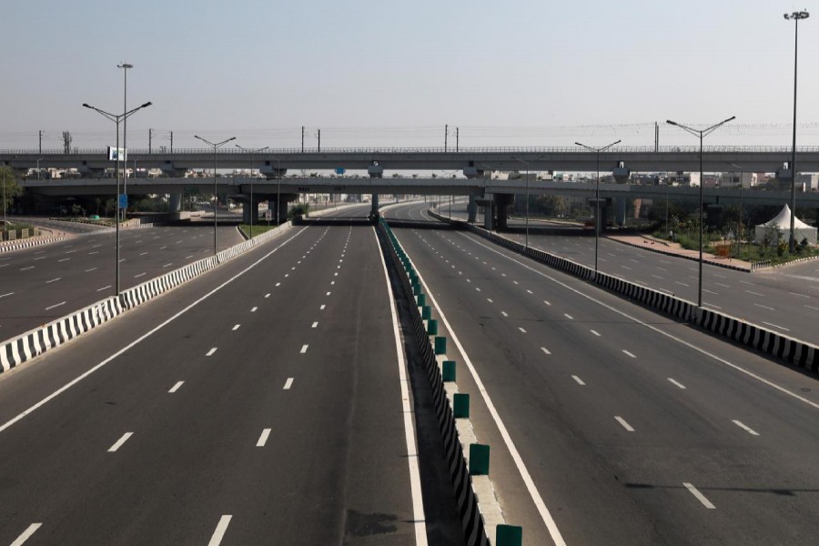 General view shows a deserted national highway during a 14-hour long curfew to limit the spreading of coronavirus disease (COVID-19) in the country, in New Delhi, India on March 22, 2020 — Reuters photo