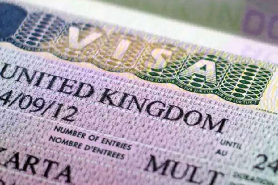 UK extends visa for stranded foreign nationals