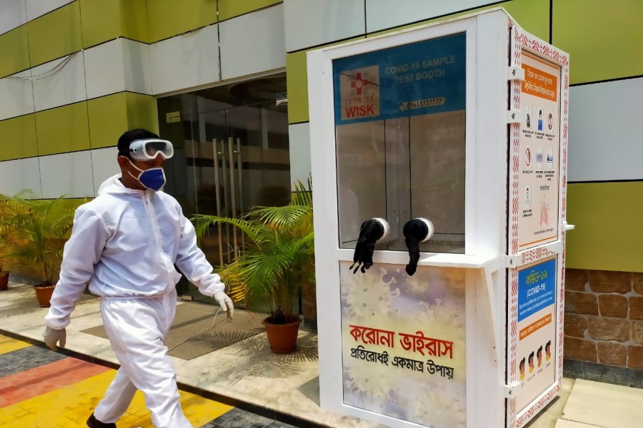 PRAN-RFL donates five booths to collect corona sample