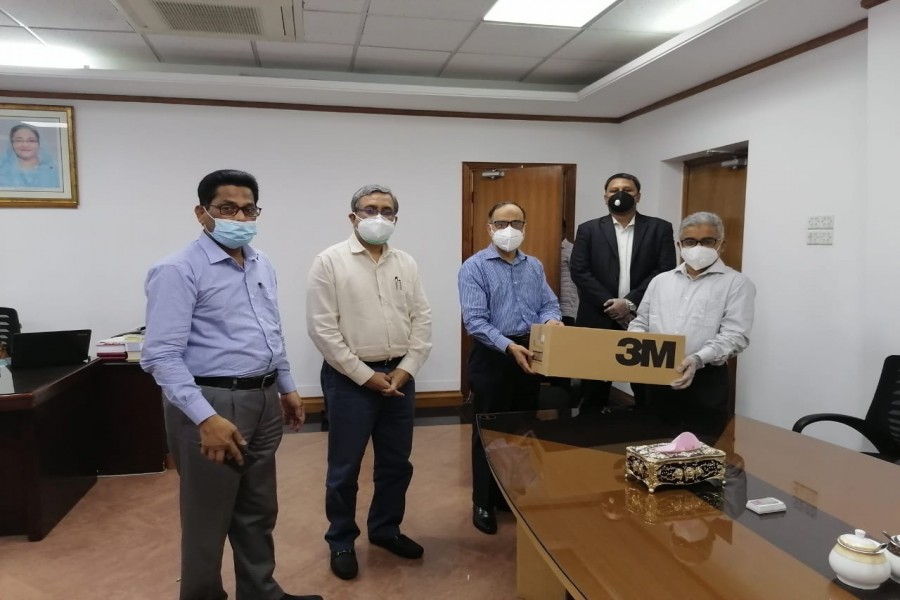 GSK Bangladesh donates N95 masks and other PPEs for healthcare professionals