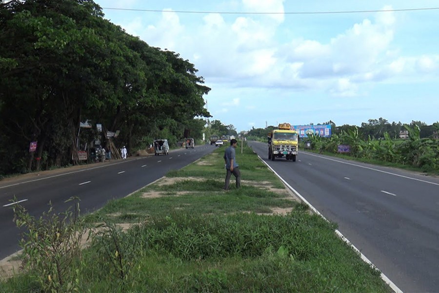 The Dhaka-Chattogram highway  is seen in this undated photo. Source: YouTube