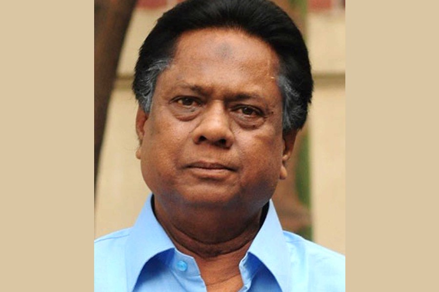 Actor Sadek Bachchu put on life support