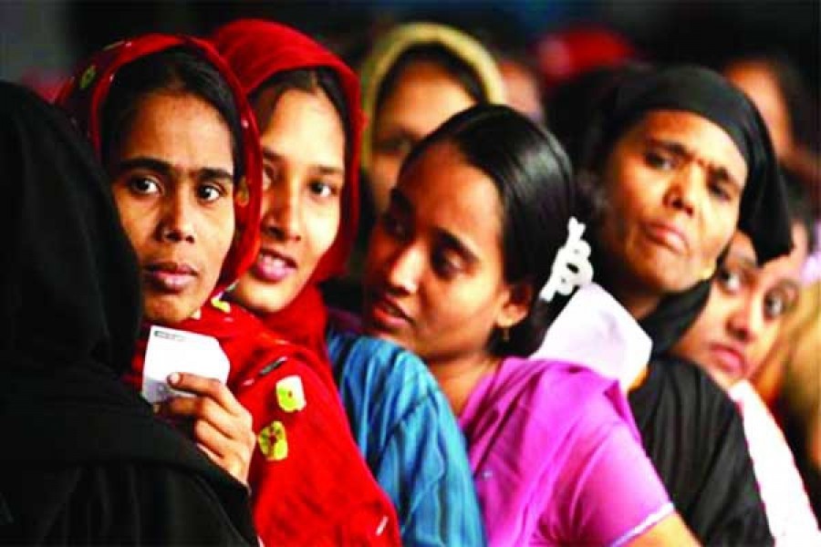 97pc of women migrant workers unaware of formal services regarding migration