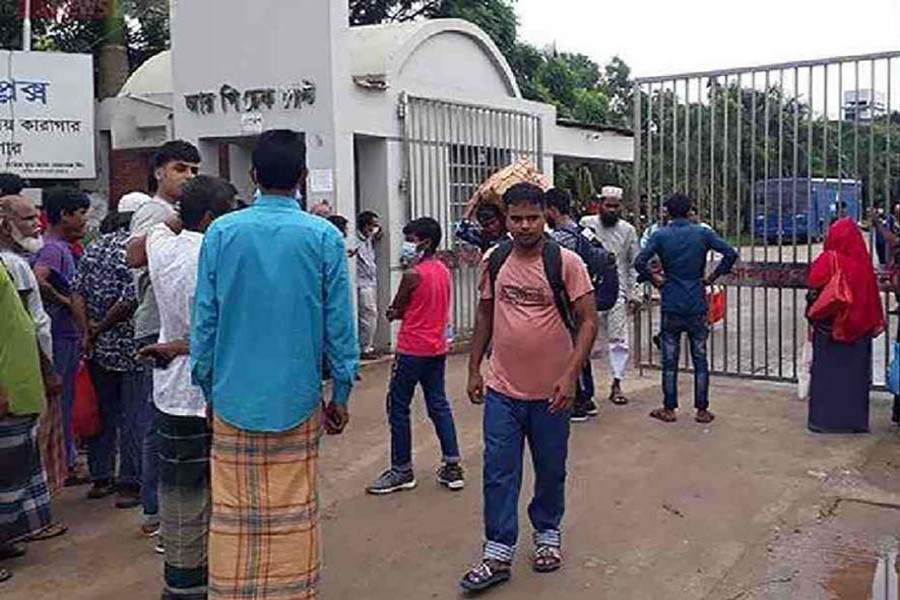 47 Vietnam returnees freed from Kashimpur jail