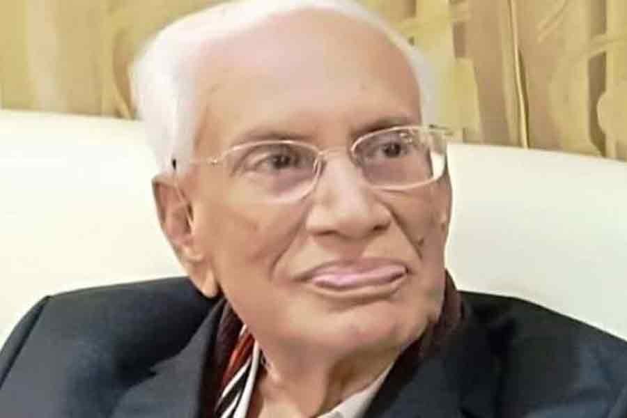 Language movement veteran Dr Mirza Mazharul dies