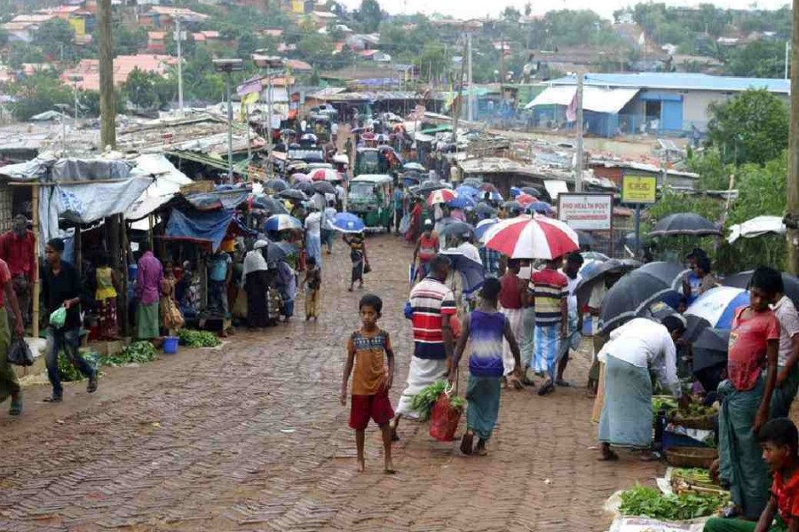 A file photo of Kutupalong Rohingya refugee camp in Cox's Bazar, Bangladesh - Collected/UNB