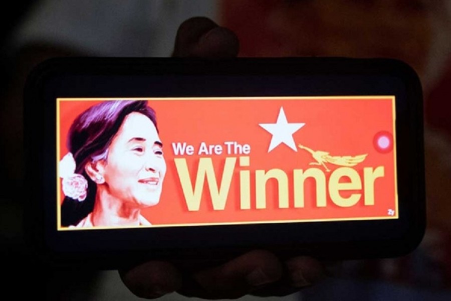 Suu Kyi's party claims victory in Myanmar as its vote tally shows lead