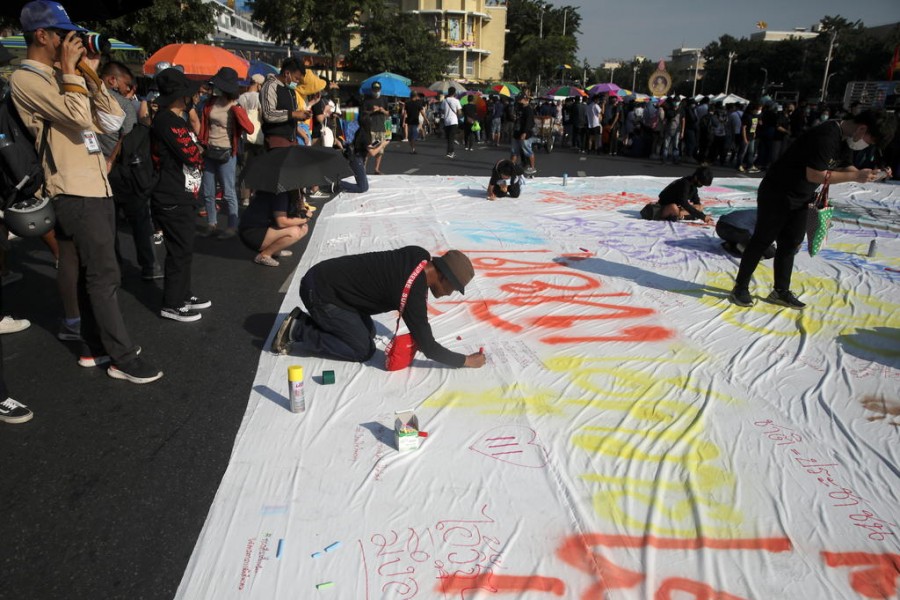 Anti-government protesters attend a rally in Bangkok. Photo: Reuters