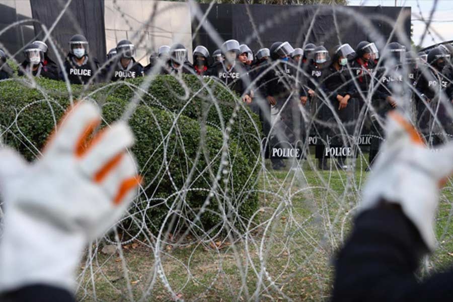 Thai protesters challenge king's control over some army units