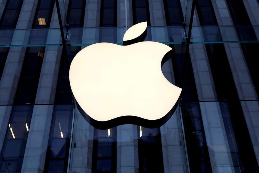 Italy fines Apple 10m euros for misleading commercial practices