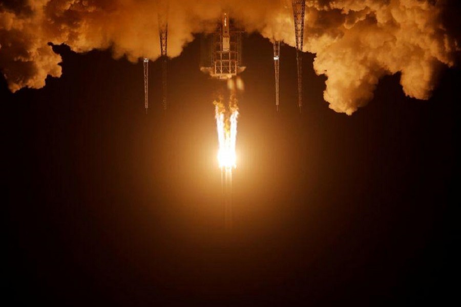 The Long March-5 Y5 rocket, carrying the Chang'e-5 lunar probe, takes off from Wenchang Space Launch Center, in Wenchang, Hainan province, China, November 24, 2020 — Reuters/Files