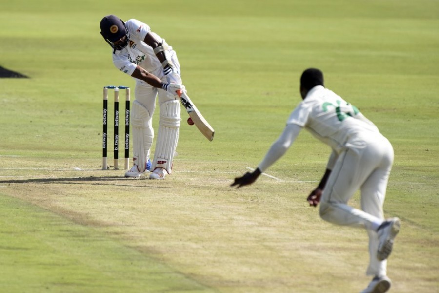 South Africa on top at close of Day -1 in second test