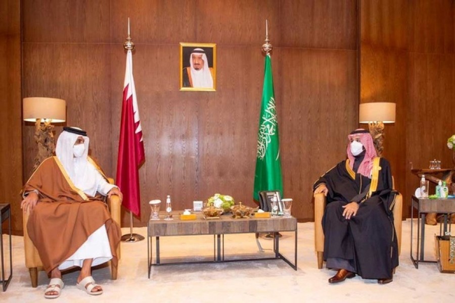 •	Saudi Arabia's Crown Prince Mohammed bin Salman meets Qatar's Emir Sheikh Tamim bin Hamad al-Thani during the Gulf Cooperation Council's (GCC) 41st Summit in Al-Ula, Saudi Arabia Jan 5, 2021. REUTERS