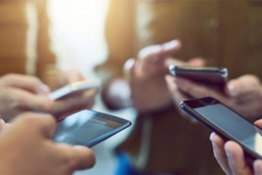 Number of mobile phone users reaches 170.1 million