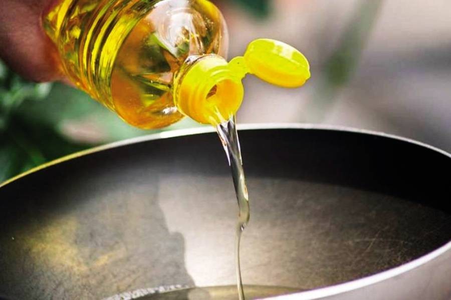 Ministry forms committee to set prices of edible oil