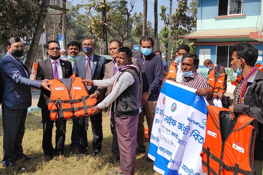 Life jackets distributed among fishing boat skippers in Cox's Bazar