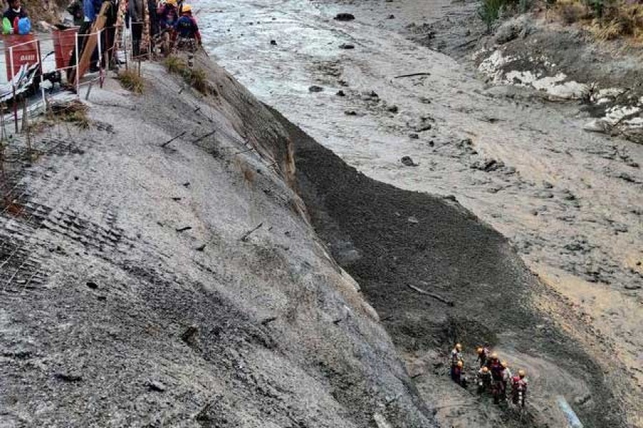 Members of Indo-Tibetan Border Police (ITBP) search for survivors after a Himalayan glacier broke and swept away a small hydroelectric dam, in Chormi village in Tapovan in the northern state of Uttarakhand, India, February 07, 2021 — Reuters/Files