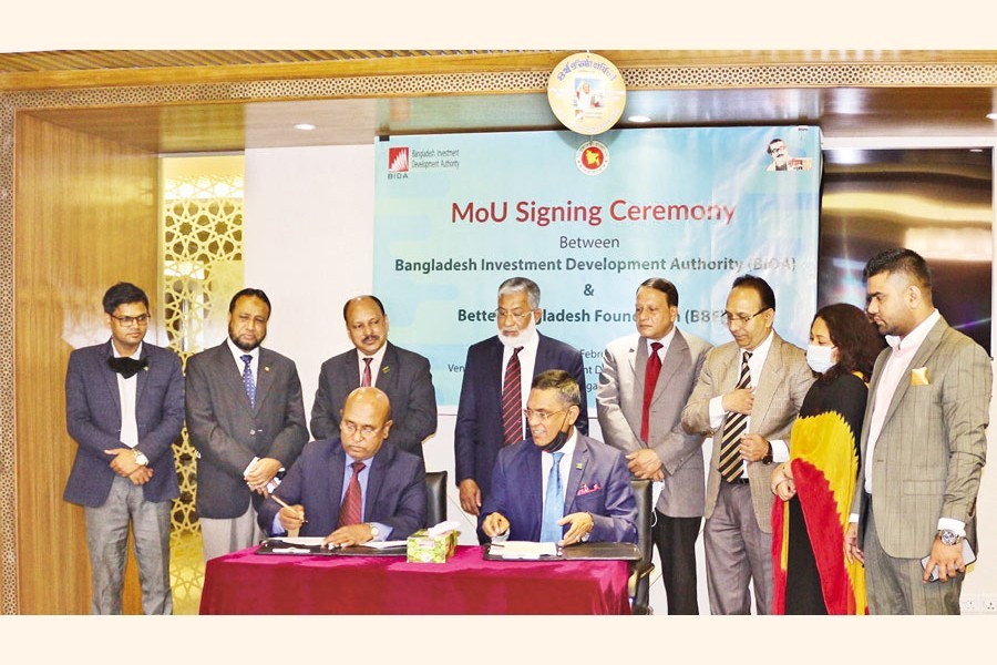 The Bangladesh Investment Development Authority (BIDA) and the Better Bangladesh Foundation (BBF) signed a memorandum of understanding at the BIDA headquarters in the city. BIDA Executive Member Mosharraf Hossain and BBF Chairman Prof Masud A Khan signed the agreement in presence of BIDA Executive Chairman Md Sirazul Islam.