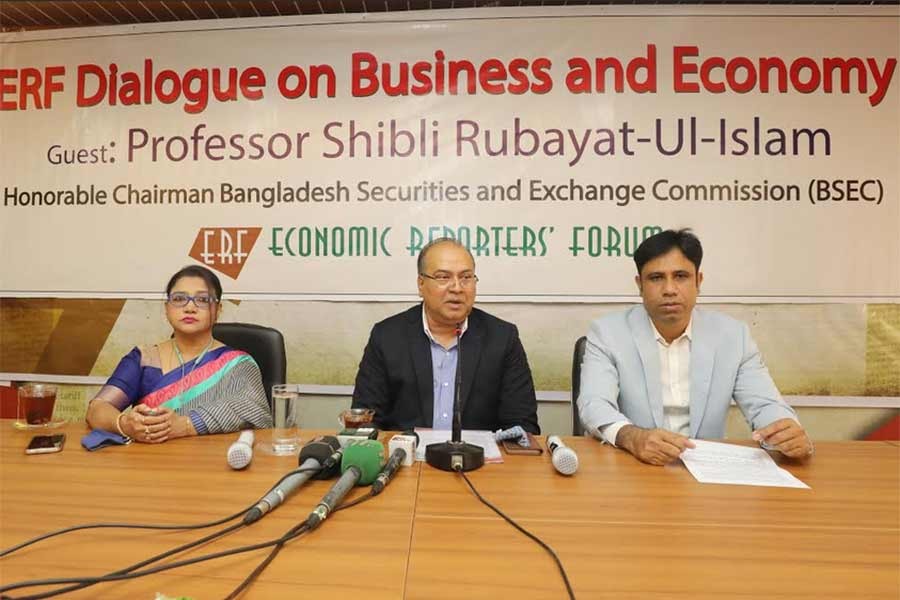 Bangladesh Securities and Exchange Commission (BSEC) Chairman Prof Shibli Rubayat-Ul-Islam addressing the maiden 'Economic Reporters’ Forum (ERF) Dialogue on Business and Economy’ at the ERF office in Dhaka on Saturday