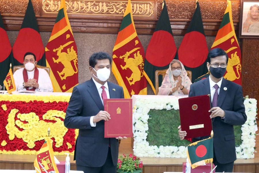 Dhaka, Colombo agree on PTA, feeder service