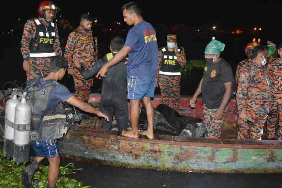 Shipping ministry opens investigation into Narayanganj launch capsize