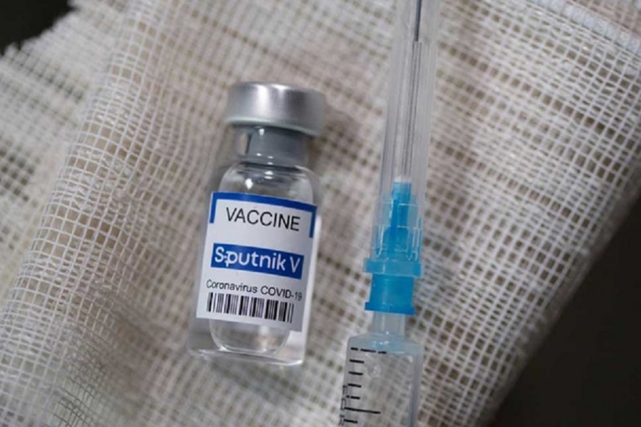 Indian panel approves Russian vaccine for emergency use