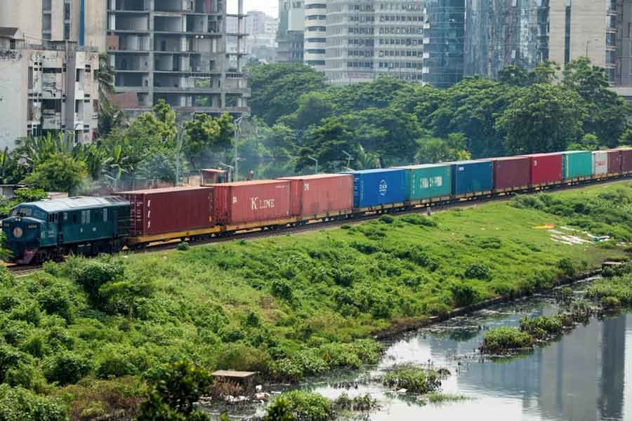 Railway to operate eight special freight trains in lockdown