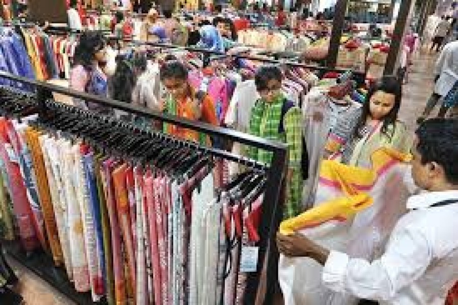 Shopping malls in Dhaka to remain open until 9:00 pm