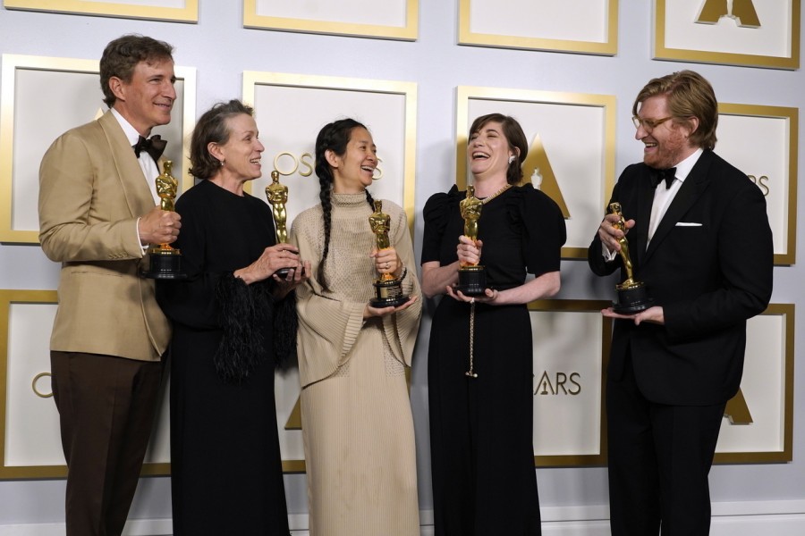 Disney's Searchlight studio takes top Oscar