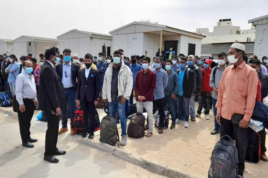 Another 160 Bangladeshi workers return from Libya