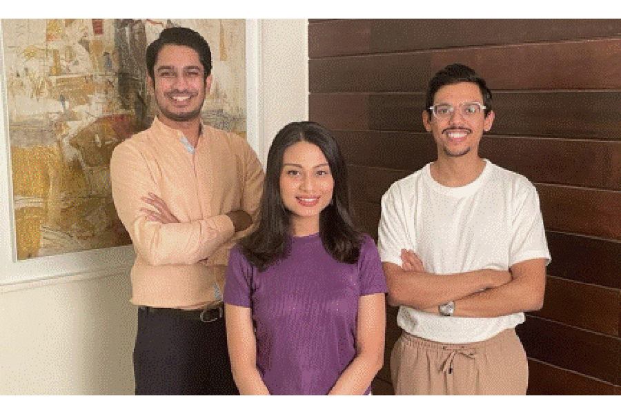    (From left) Ariq Mansur, CTO, Zahia Khondoker, CEO, Alavi Khondoker, COO of Strides Co