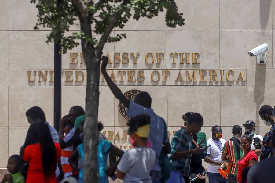 Haitians gather outside the US Embassy in Port-au-Prince on Friday after the assassination of their President Jovenel Moise -Reuters photo