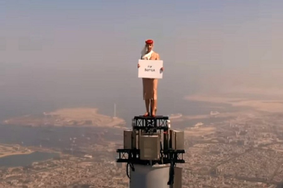 Emirates shoots ad film on the tip of Burj Khalifa