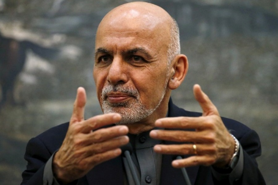 Afghanistan's President Ashraf Ghani speaks during a news conference in Kabul, Afghanistan Dec 7, 2015. REUTERS