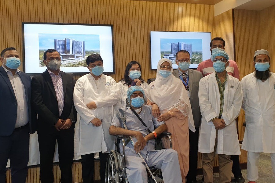 Evercare conducts Chattogram’s first successful thoracic endovascular aortic repair